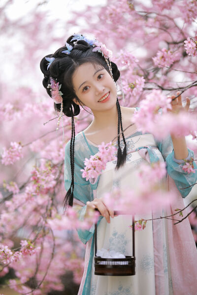丰满人妻一区二区三区四区色
