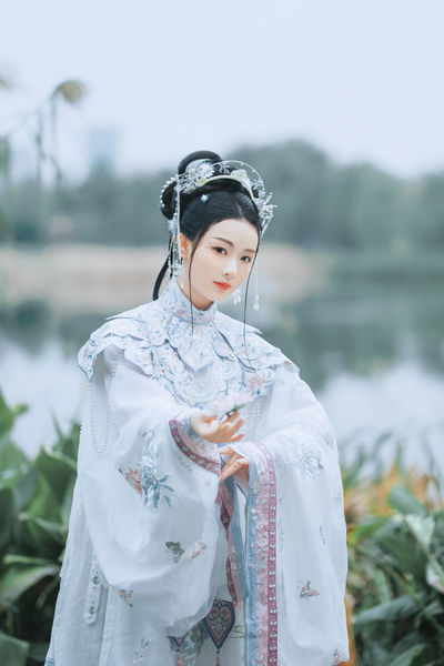 成人影院在线播放