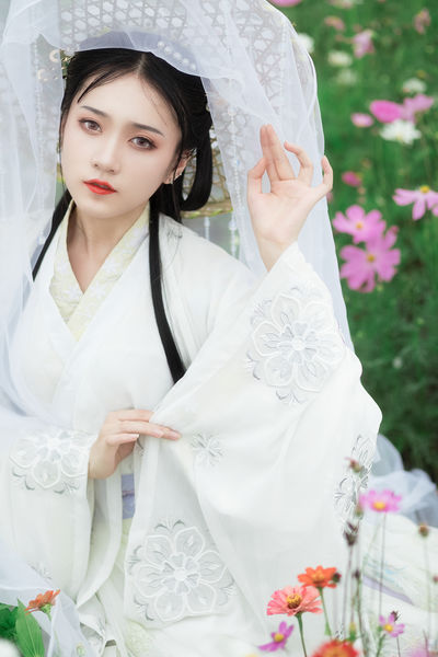 国产精品欧美久久久久一区二区