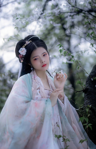 亚洲乱熟女一区二区三区四区五区
