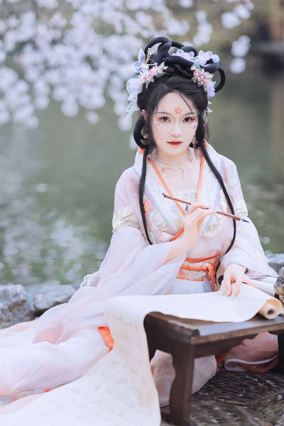 成人看黄色片