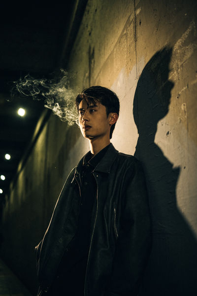 成人午夜黄色影院
