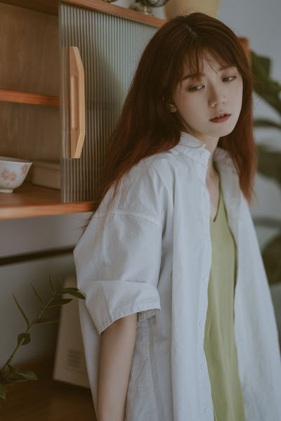 成人 网络电视